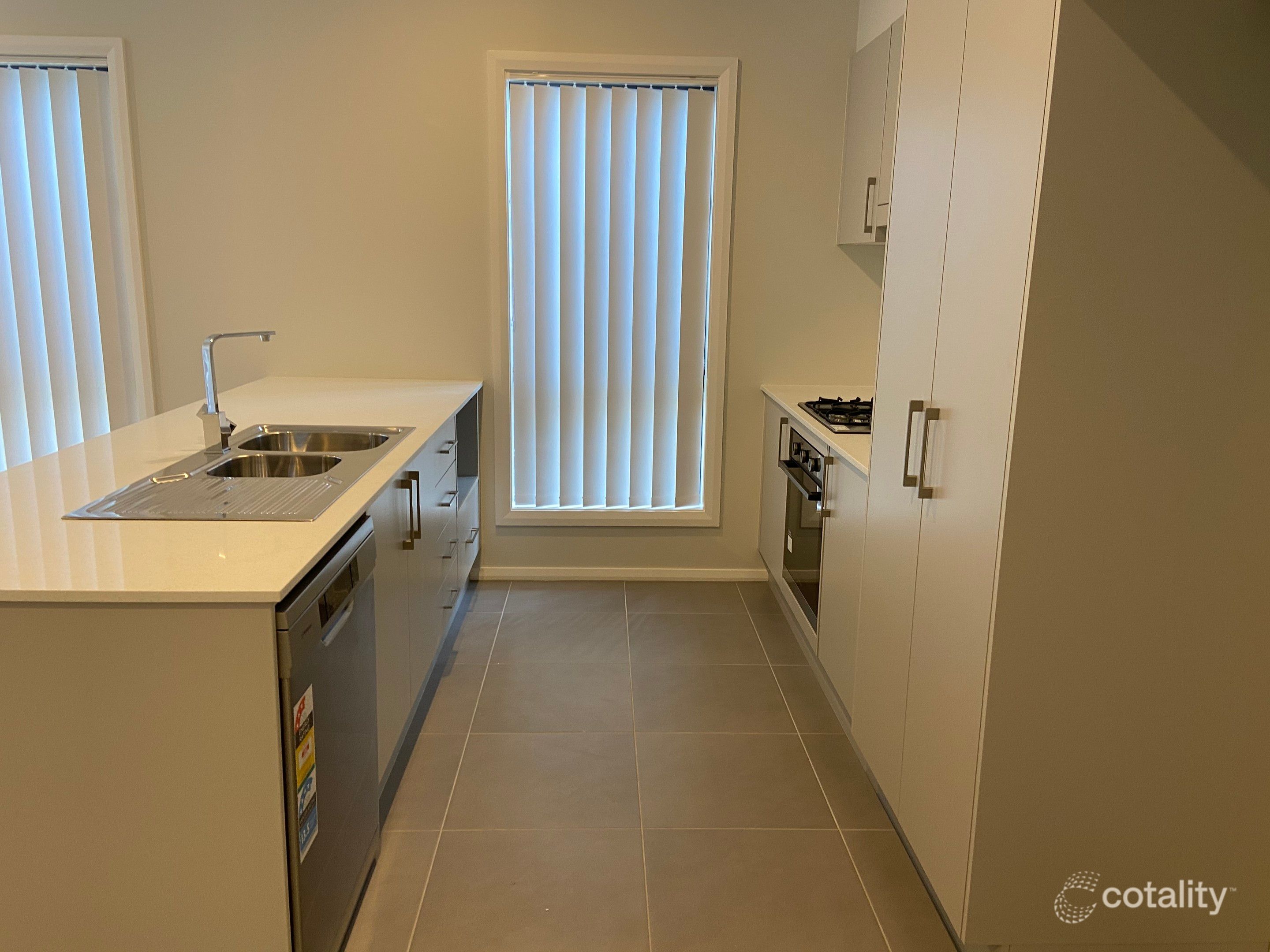 14 Roy Cres, Thirlmere, NSW 2572