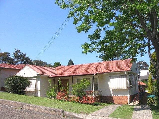 4 Victoria Cres, New Lambton Heights, NSW 2305