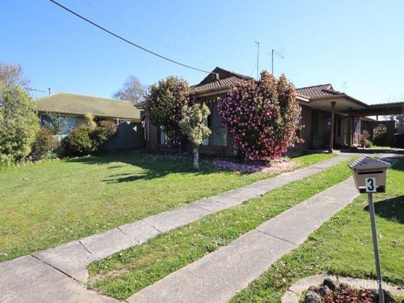 3 Kiwa St, Wendouree, VIC 3355