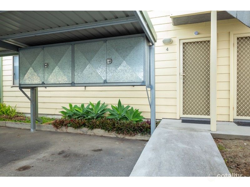 4/2162 George Bass Dr, Tomakin, NSW 2537