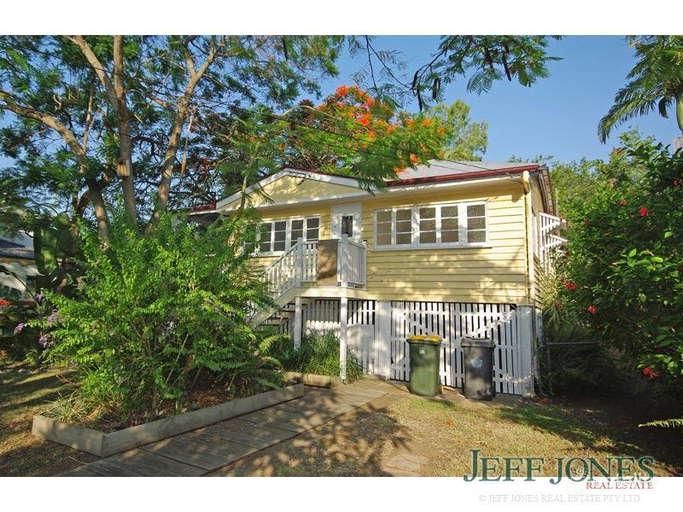 8 Windemere Ave, Morningside, QLD 4170