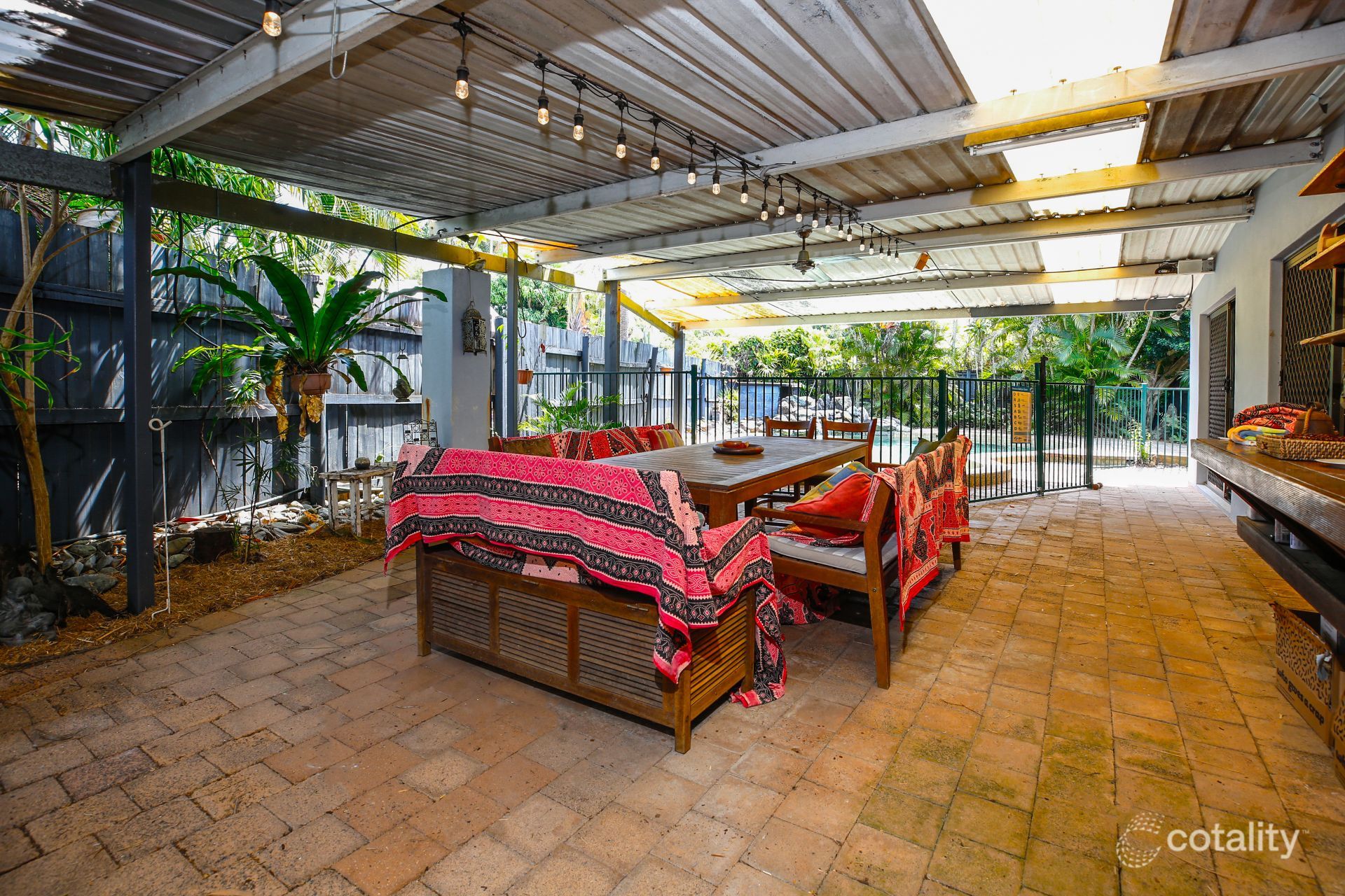 5 Eagle Cl, Yorkeys Knob, QLD 4878