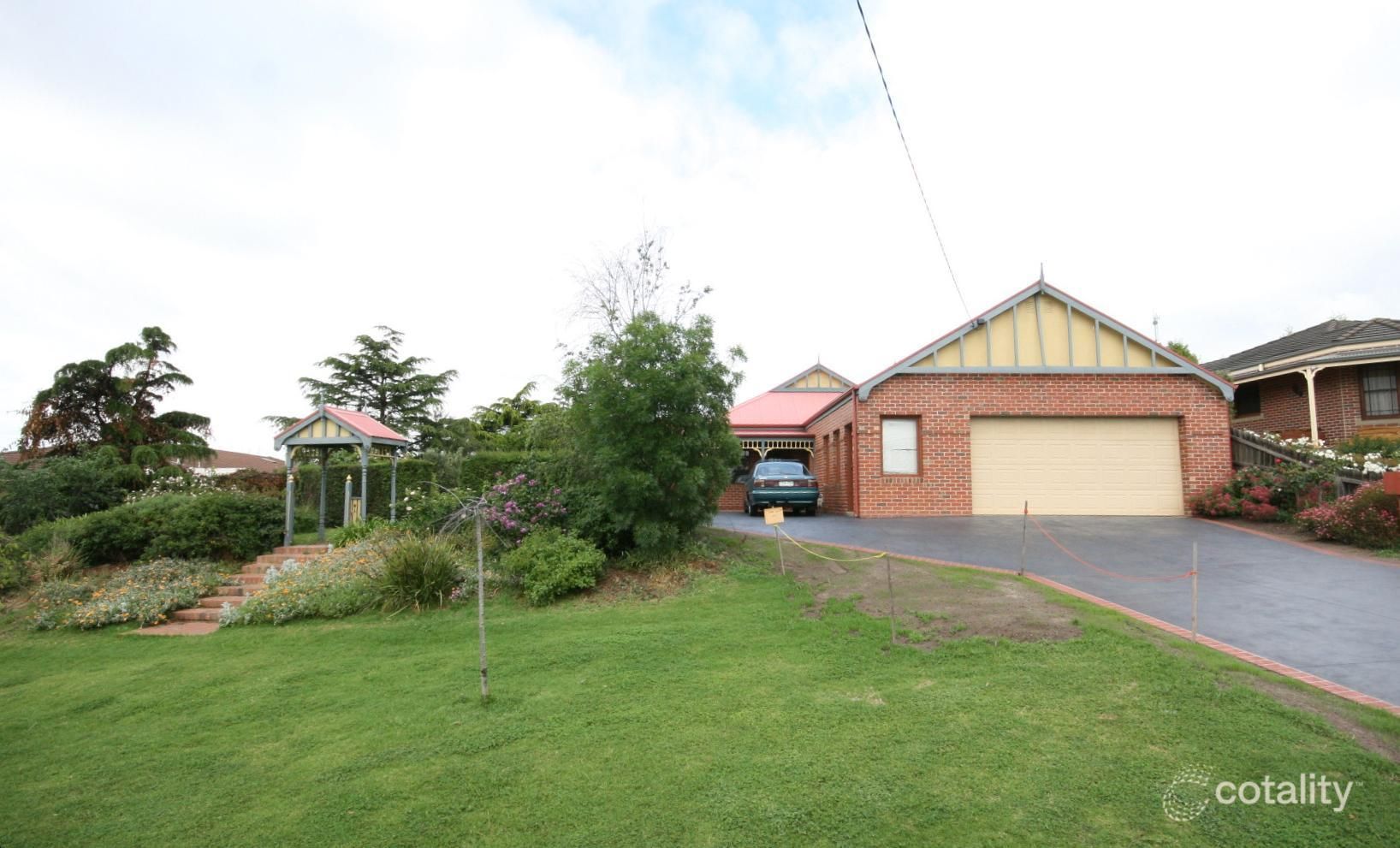 2 Bent Rd, Wandana Heights, VIC 3216