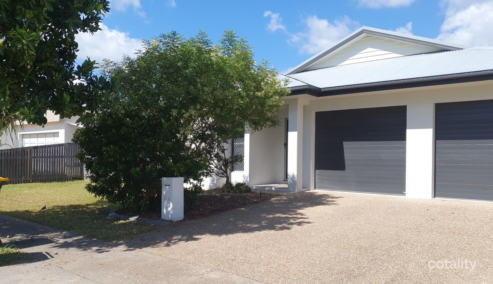 4 Grassbird St, Oonoonba, QLD 4811
