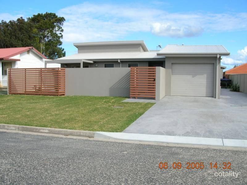 2/8 Hawke St, Tuncurry, NSW 2428