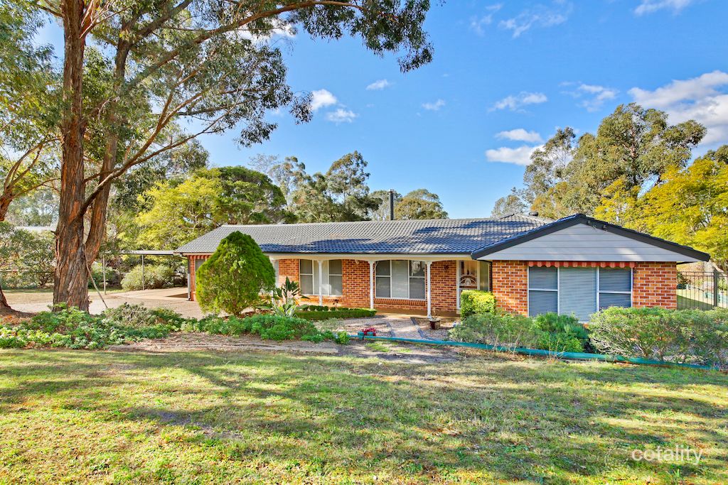 4 Grigg Cl, Ellis Lane, NSW 2570