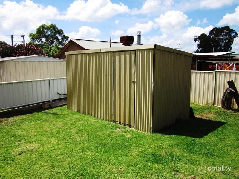 16 Lindsay Ave, Inverell, NSW 2360