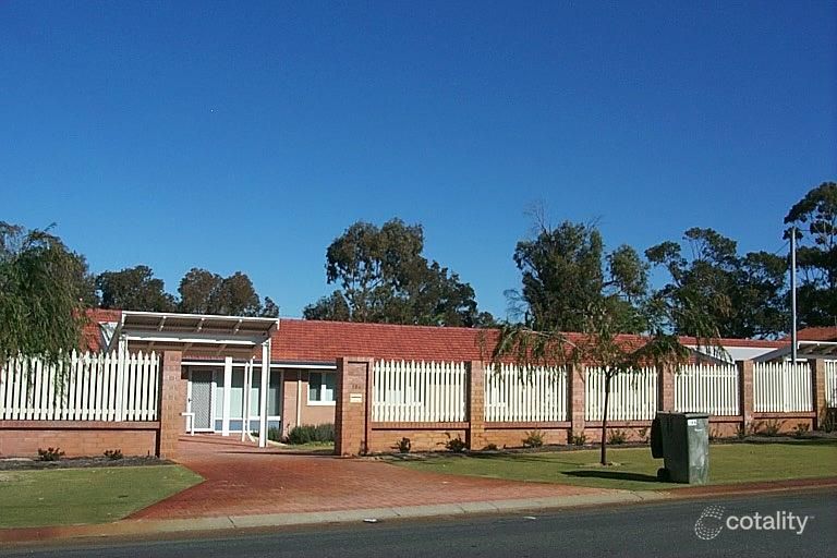 18b Casserley Ave, Girrawheen, WA 6064