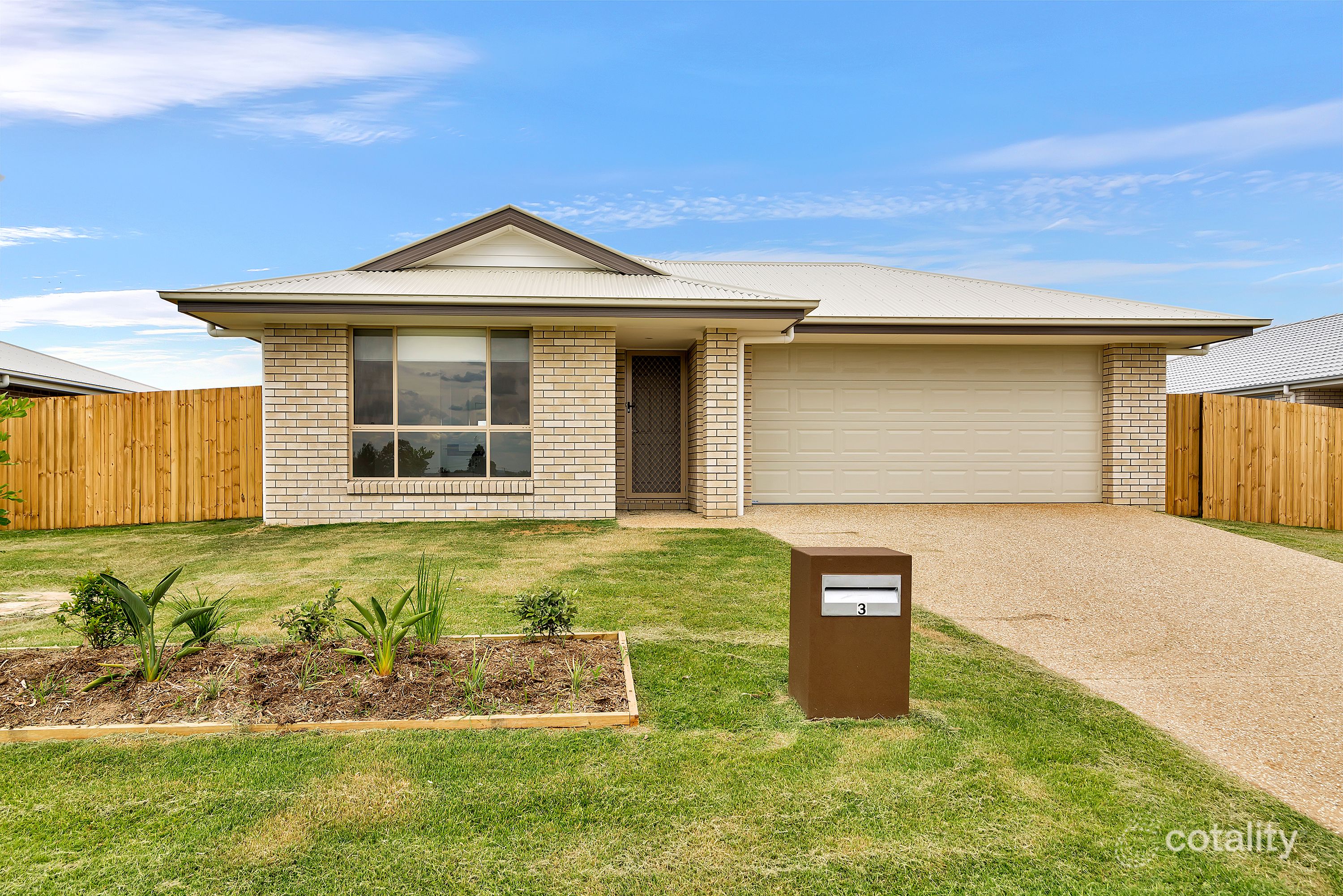 3 Bishop St, Cambooya, QLD 4358