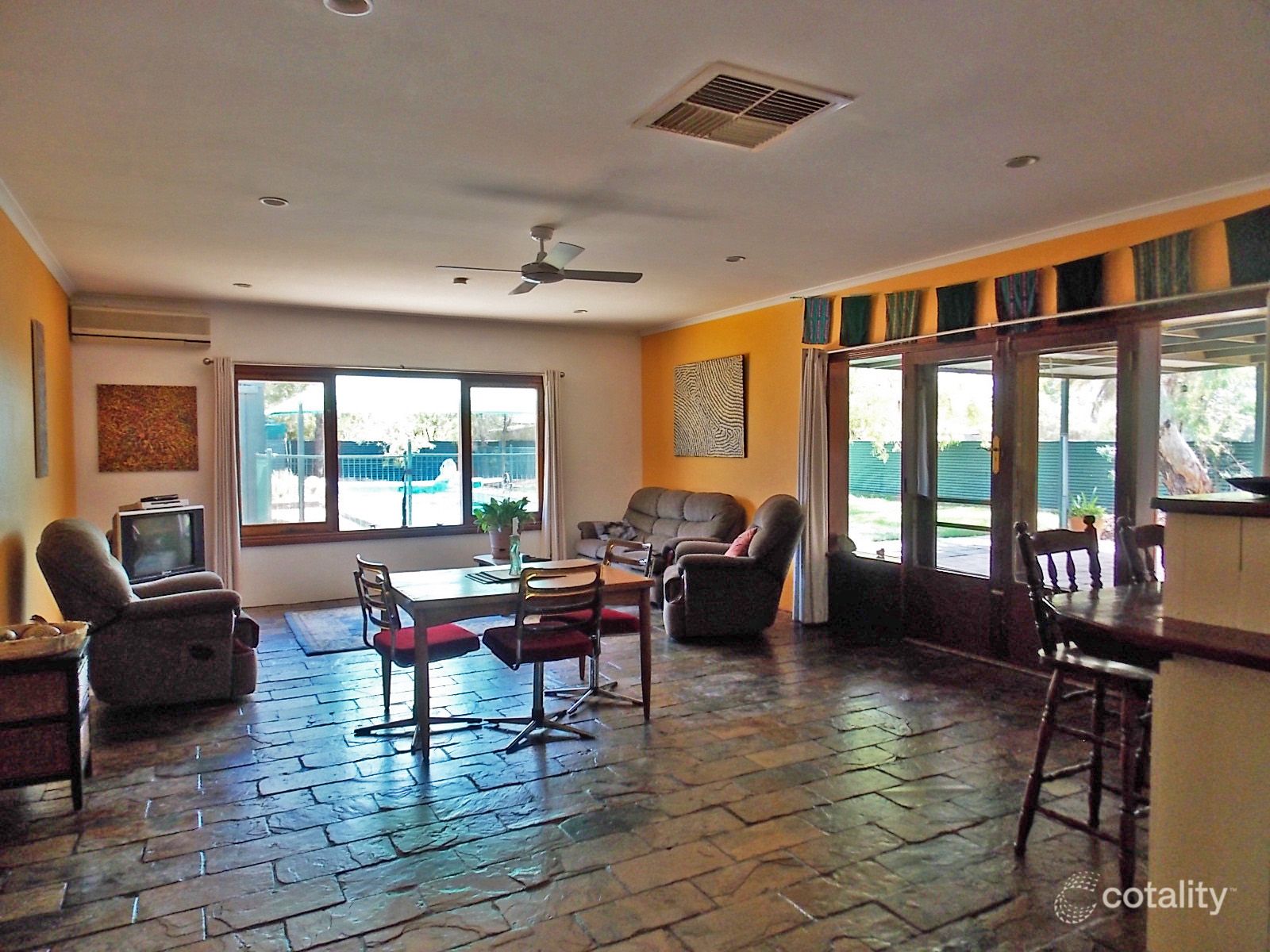 14 Pedler Ave, Gillen, NT 0870