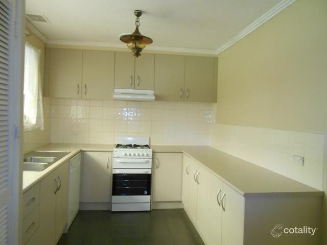 42 Norma Cres, Knoxfield, VIC 3180