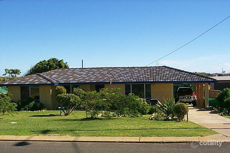 13 Roebuck St, Mahomets Flats, WA 6530