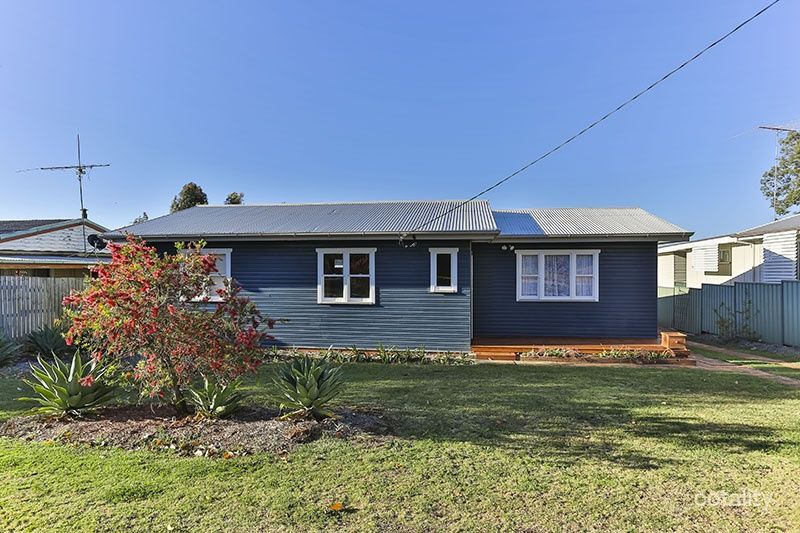 17 Dunne St, Harristown, QLD 4350