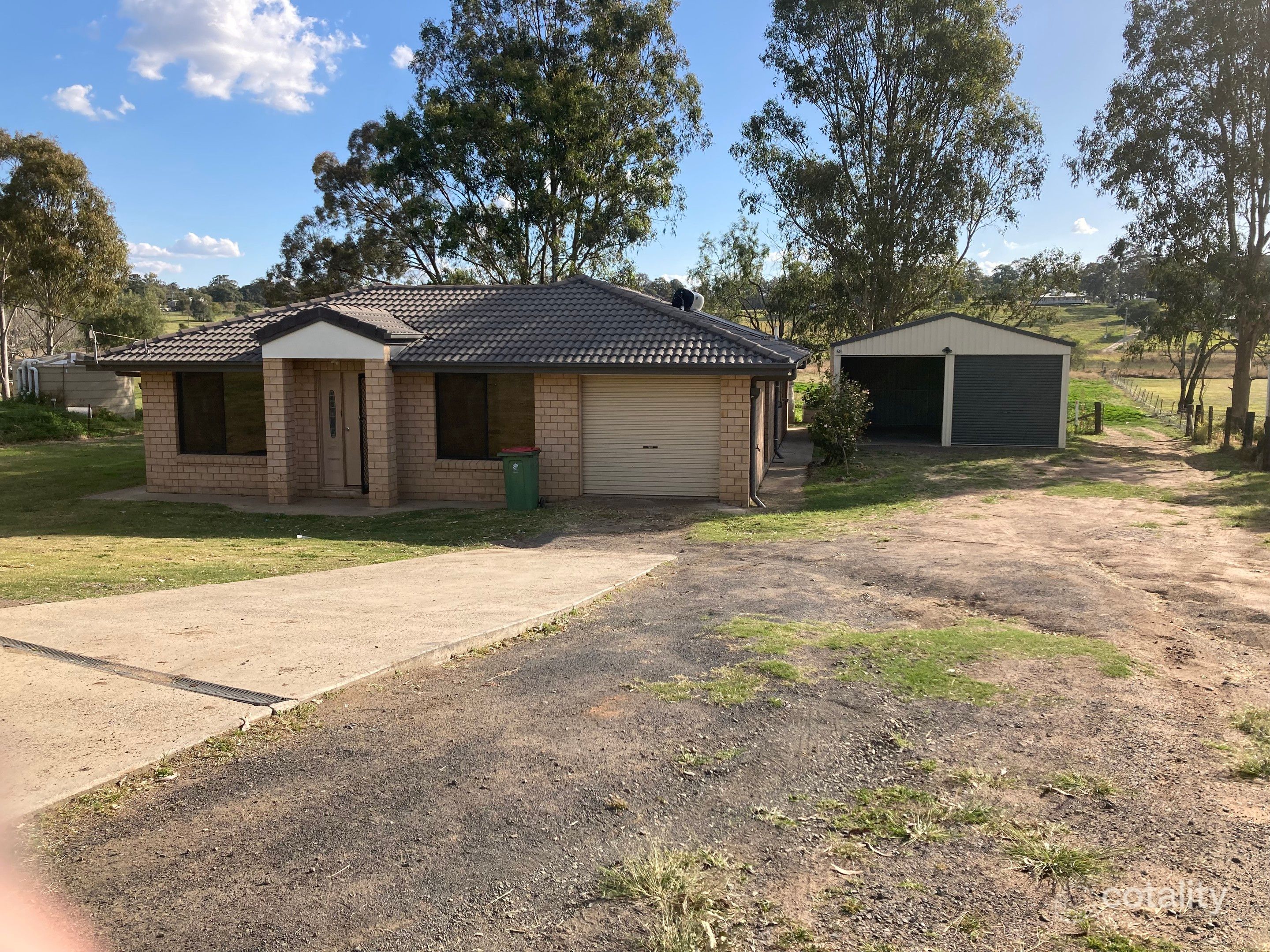 18 Hewett Dr, Regency Downs, QLD 4341