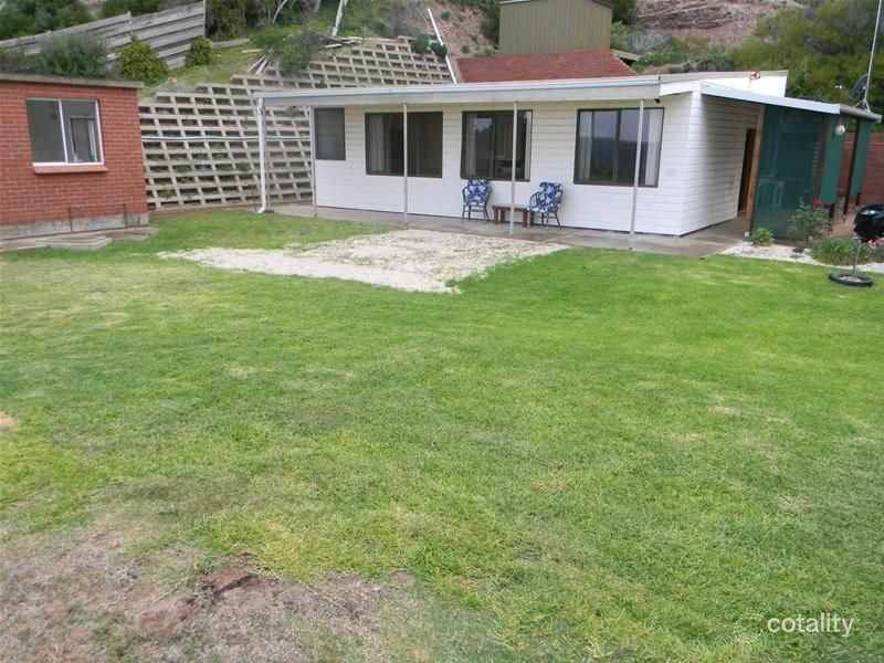 8 The Esplanade, Hallett Cove, SA 5158