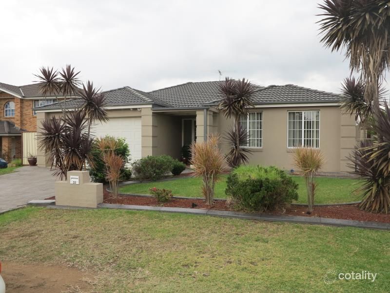 33 Mitchell Dr, West Hoxton, NSW 2171
