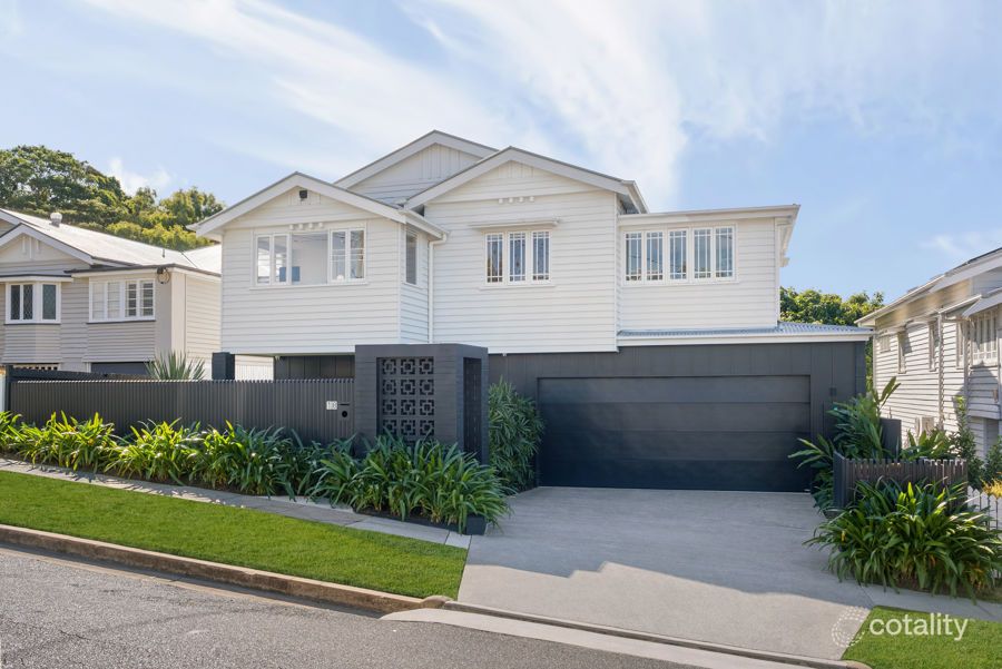 18 Pelham St, Coorparoo, QLD 4151