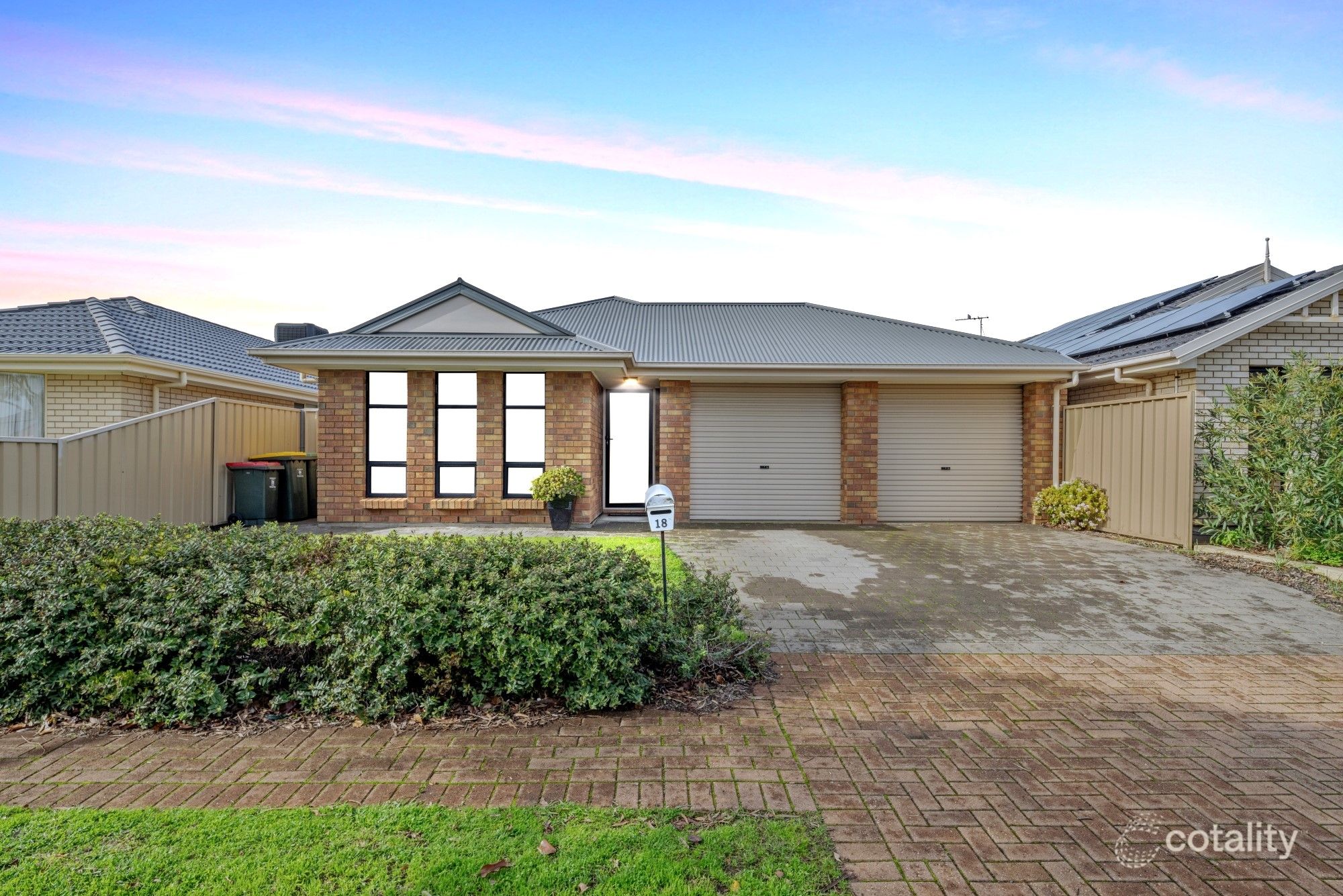 18 Angle Rd, Seaford Meadows, SA 5169