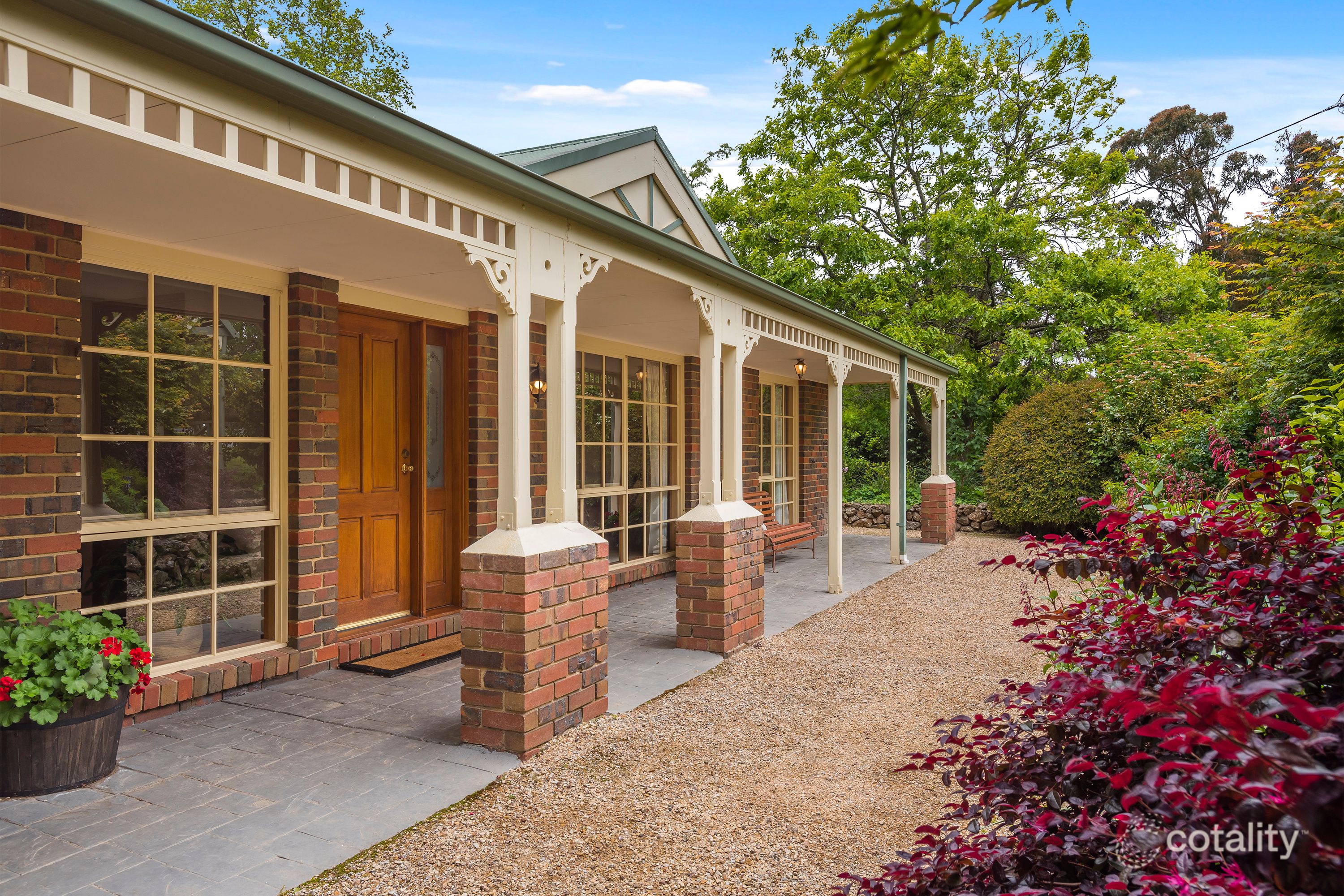 43 Ferrier St, Mount Macedon, VIC 3441