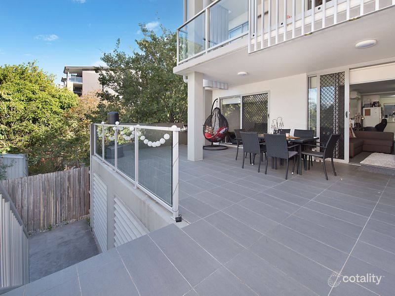 4/28 Carl St, Woolloongabba, QLD 4102