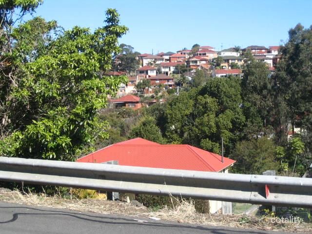 53 Maynes Pde, Unanderra, NSW 2526