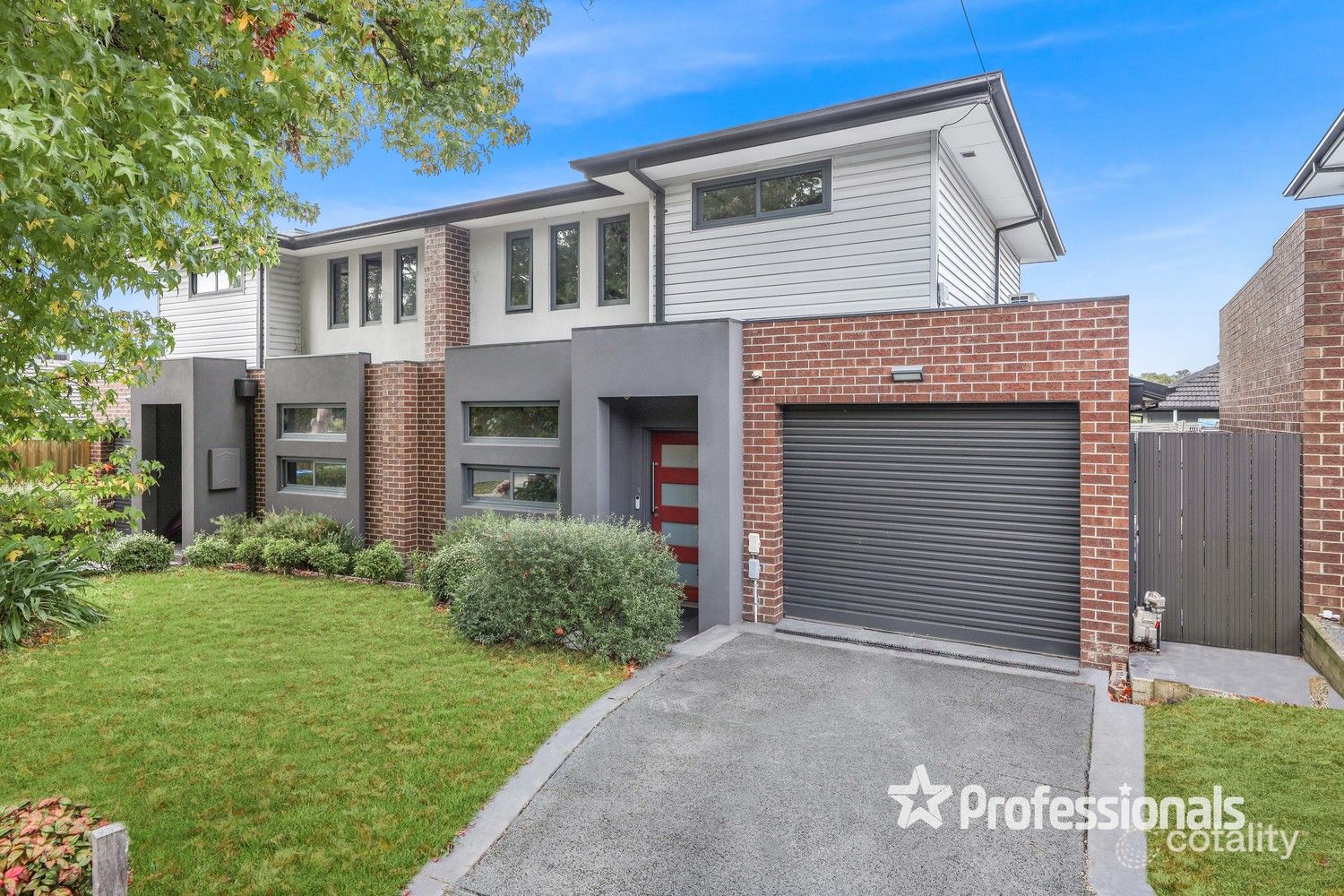2b Diana St, Croydon, VIC 3136