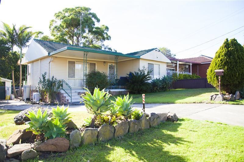 69 Crayford Cres, Mount Pritchard, NSW 2170