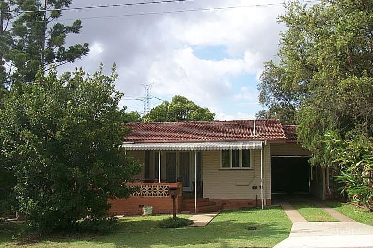 36 Grenadier Cir, Ebbw Vale, QLD 4304