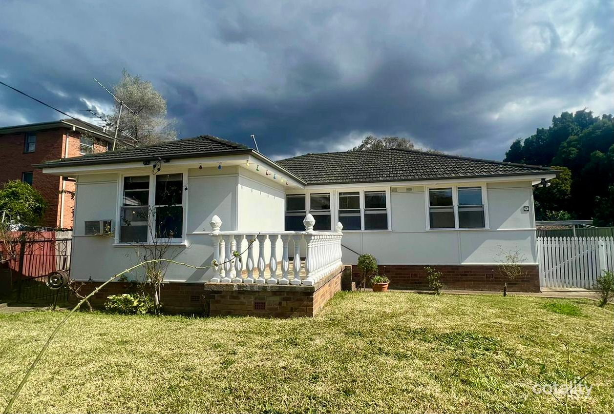 14 Sheahan St, Warwick Farm, NSW 2170