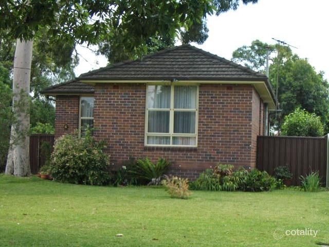 6 Carlton Pde, Punchbowl, NSW 2196