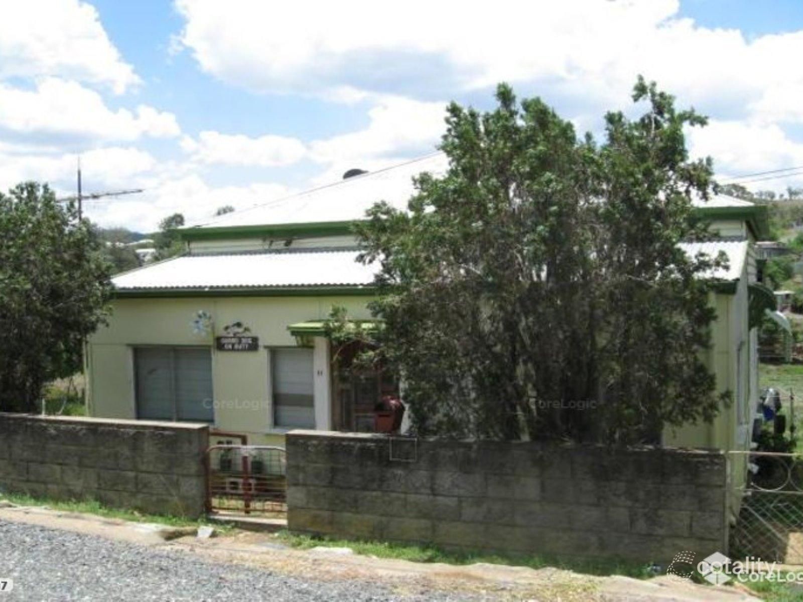11 River St, Mount Morgan, QLD 4714