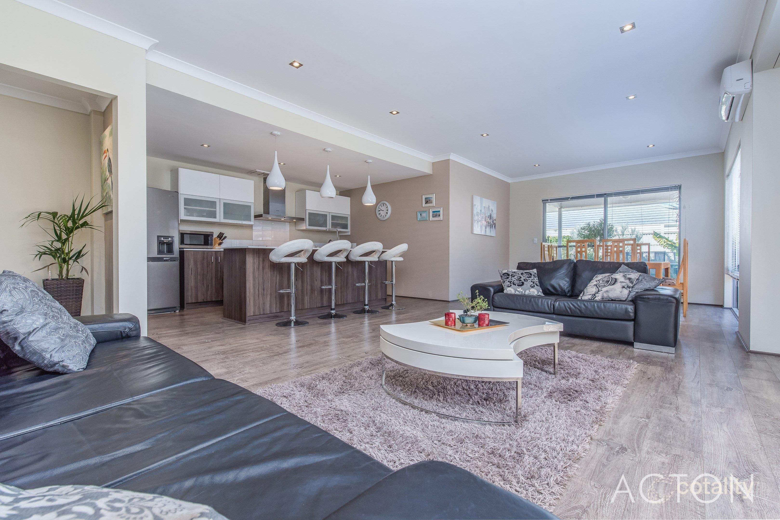 4 Tristan Way, Alkimos, WA 6038