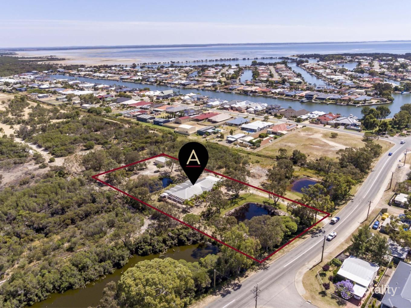 29 South Yunderup Rd, South Yunderup, WA 6208