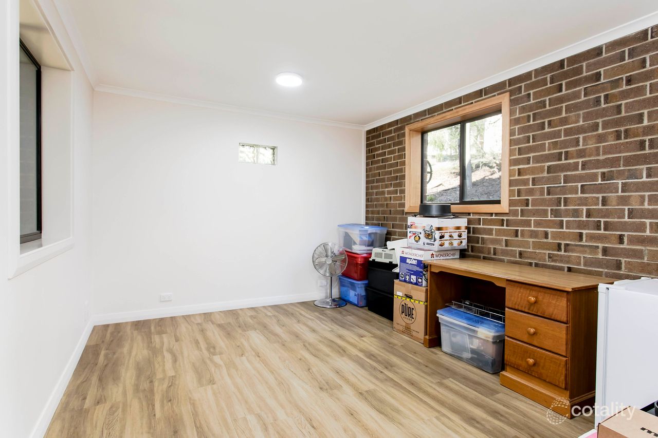 19 Grants Gully Rd, Clarendon, SA 5157