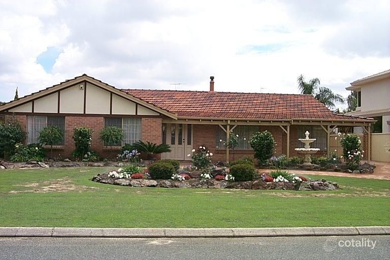 45 Thornbill Way, Churchlands, WA 6018