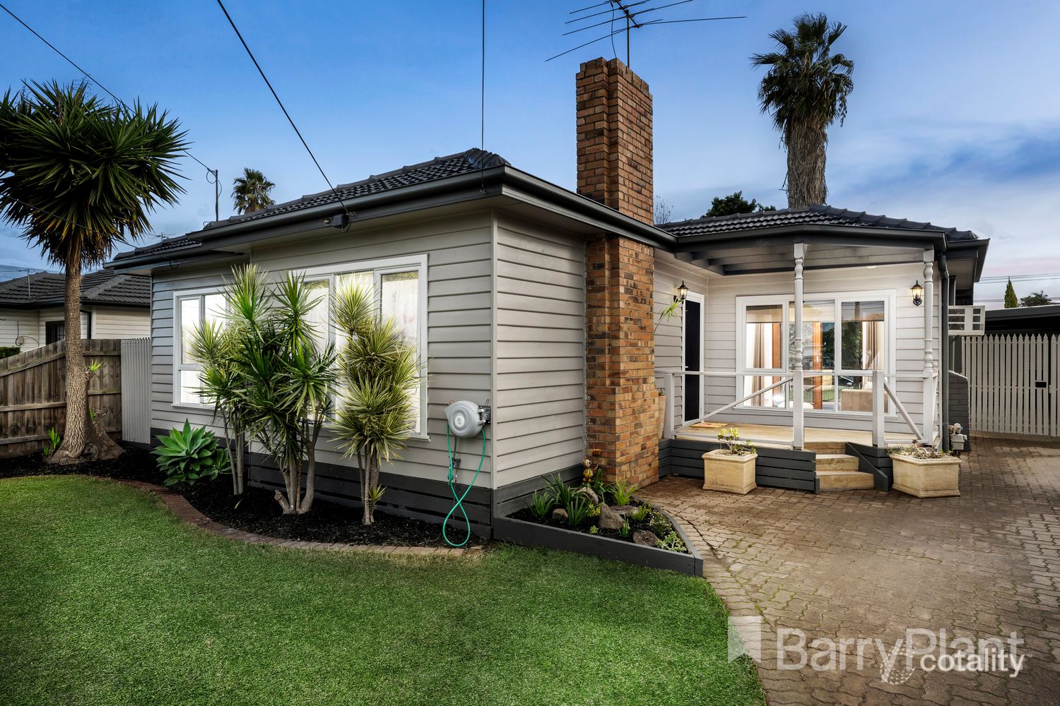6 Dunbar Ave, Sunshine, VIC 3020