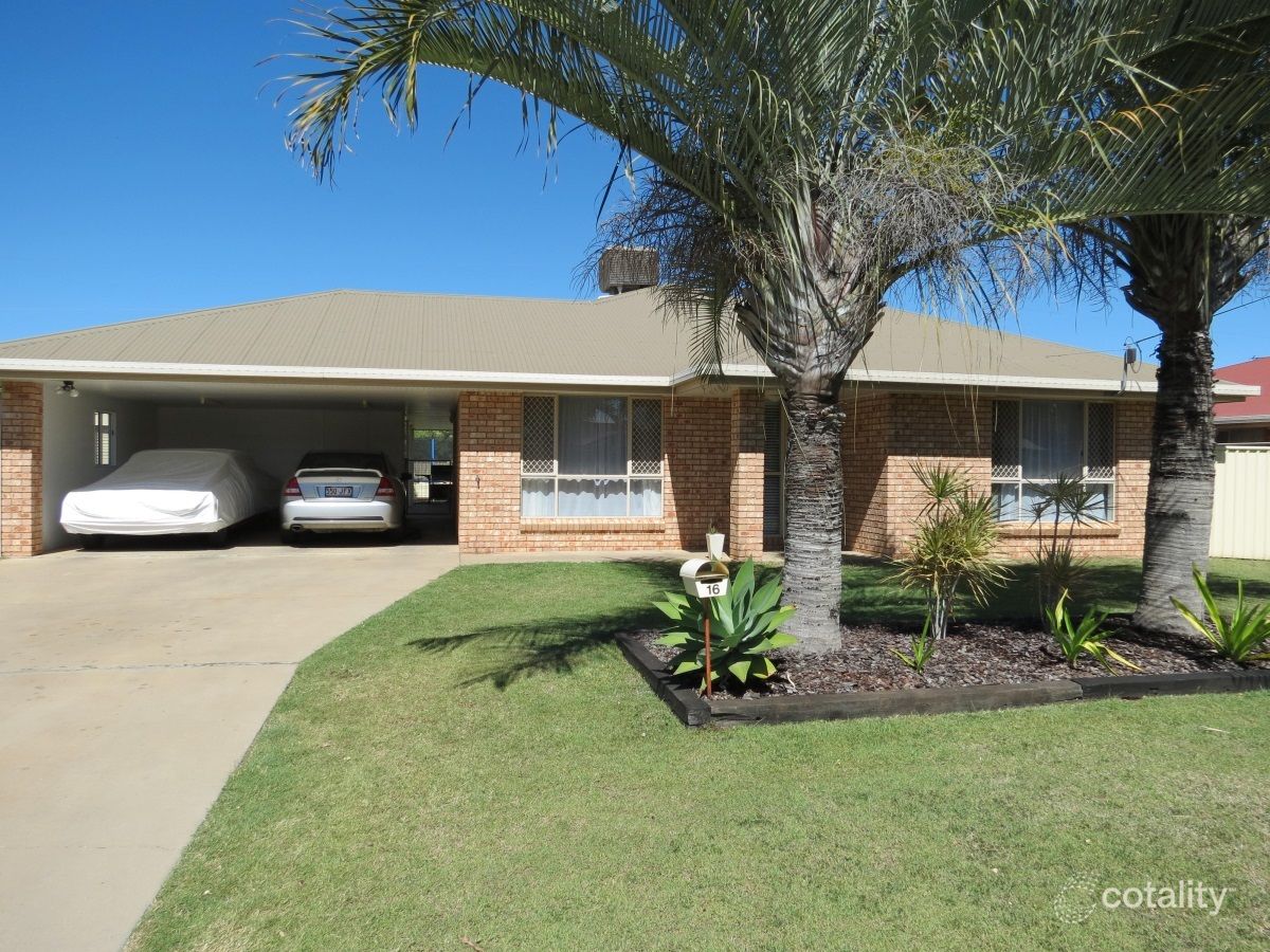 16 Crinum Cres, Emerald, QLD 4720