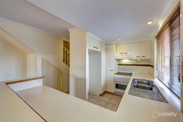 3/4 Avoca St, Bundaberg West, QLD 4670