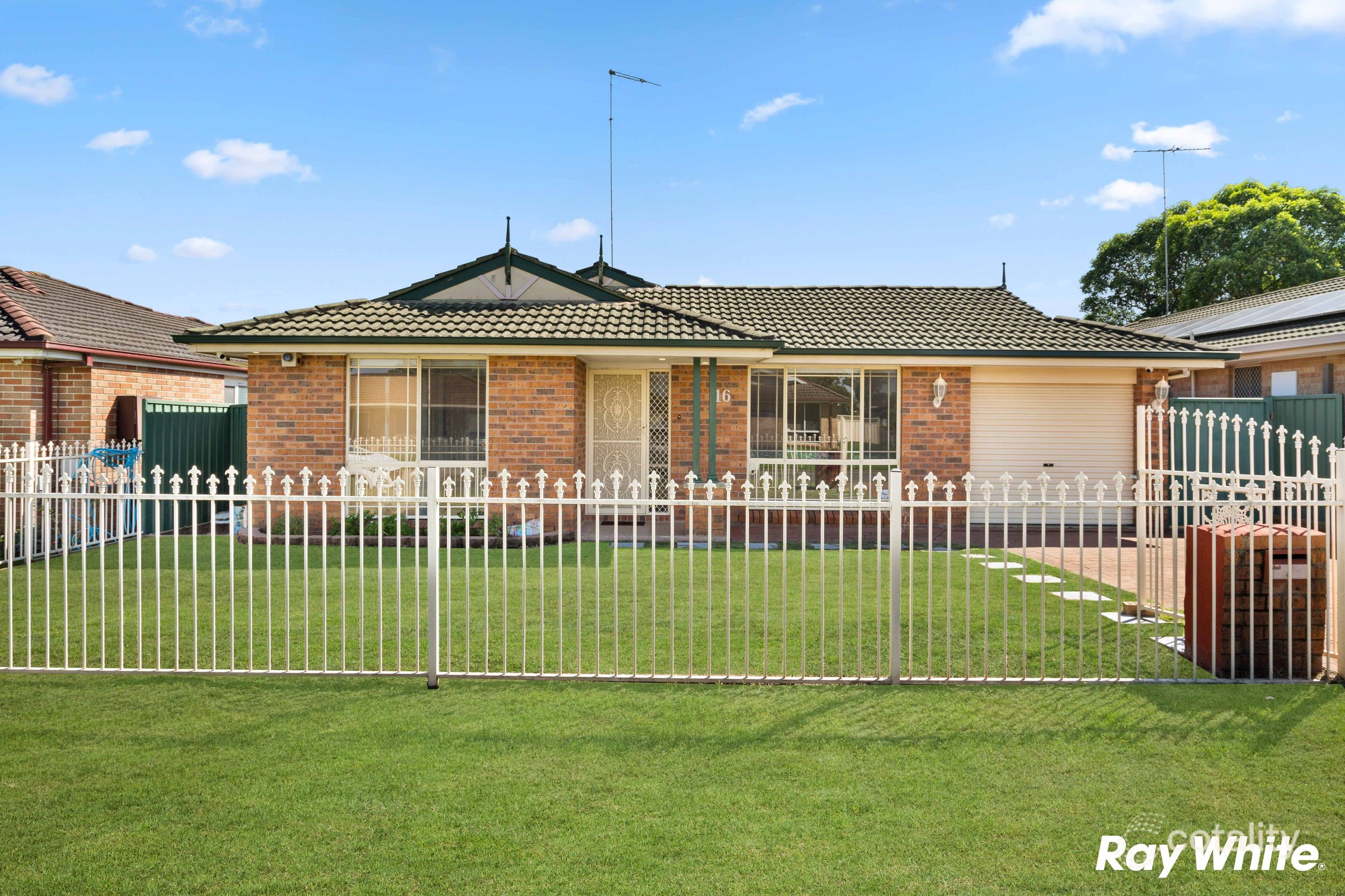16 Simms Rd, Oakhurst, NSW 2761