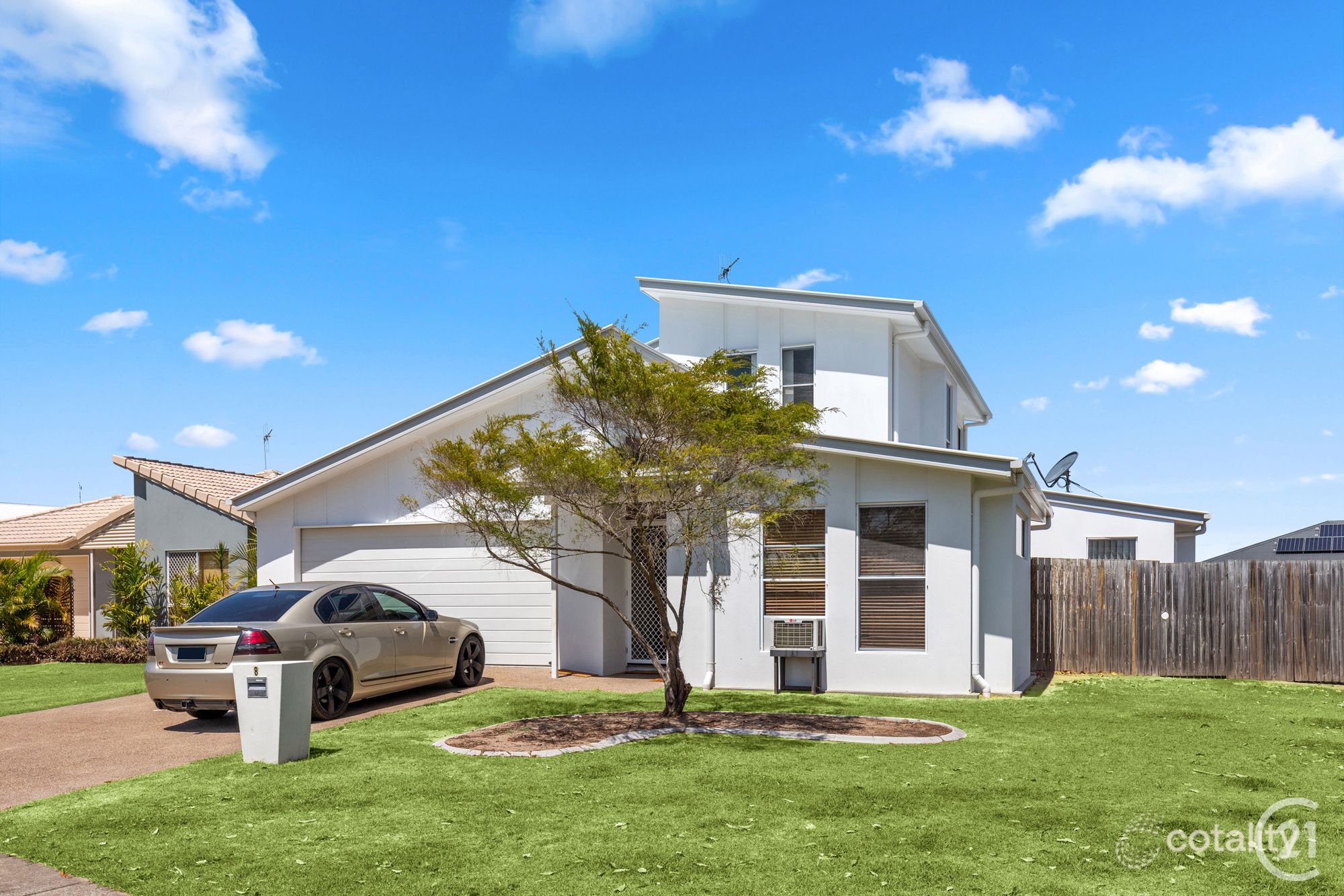 8 Clearwater Cres, Toogoom, QLD 4655