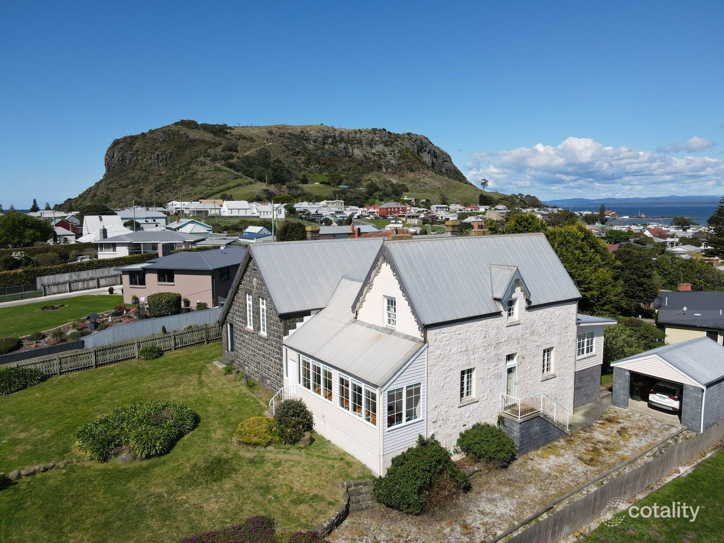 24 Pearse St, Stanley, TAS 7331