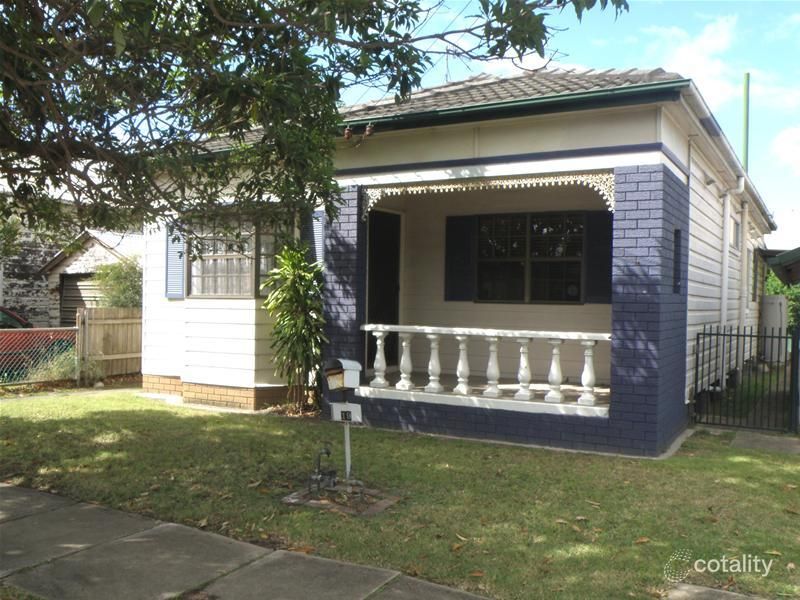 19 Braye St, Mayfield, NSW 2304