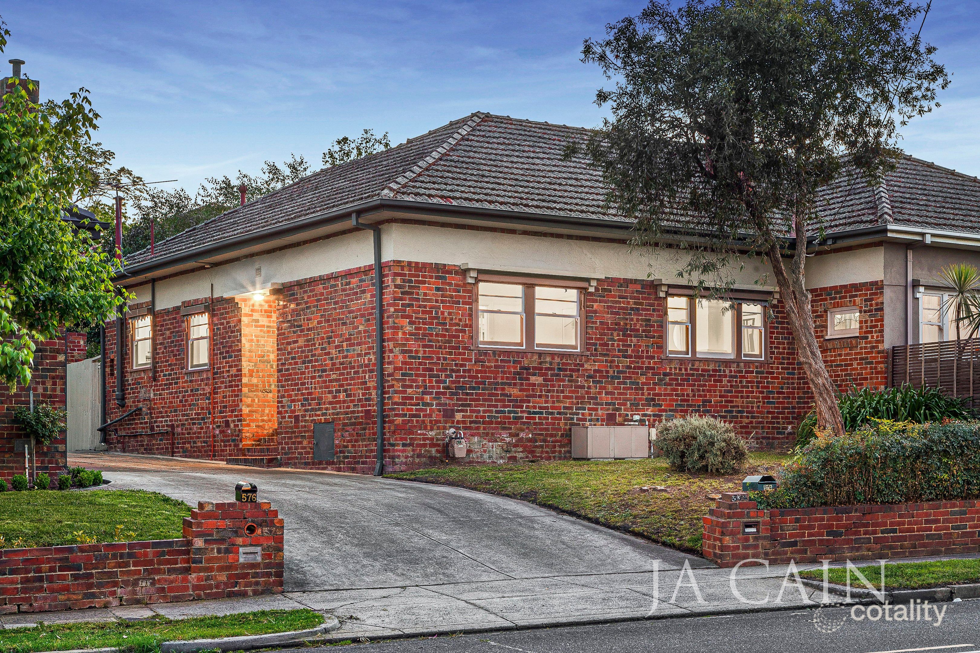 574 Camberwell Rd, Camberwell, VIC 3124