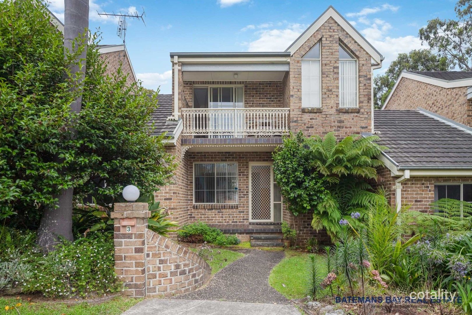 3/2 Lisa Pl, Sunshine Bay, NSW 2536