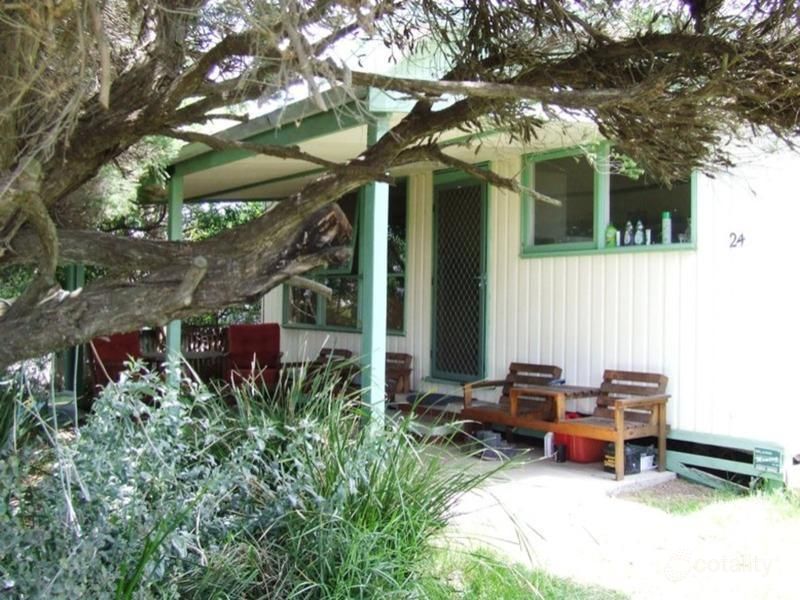 24 Sunderland Bay Rd, Sunderland Bay, VIC 3922