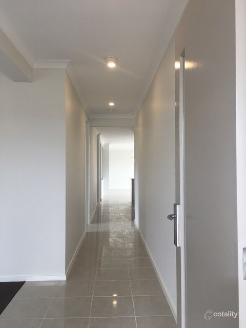 54 Queensbridge Ave, Tarneit, VIC 3029