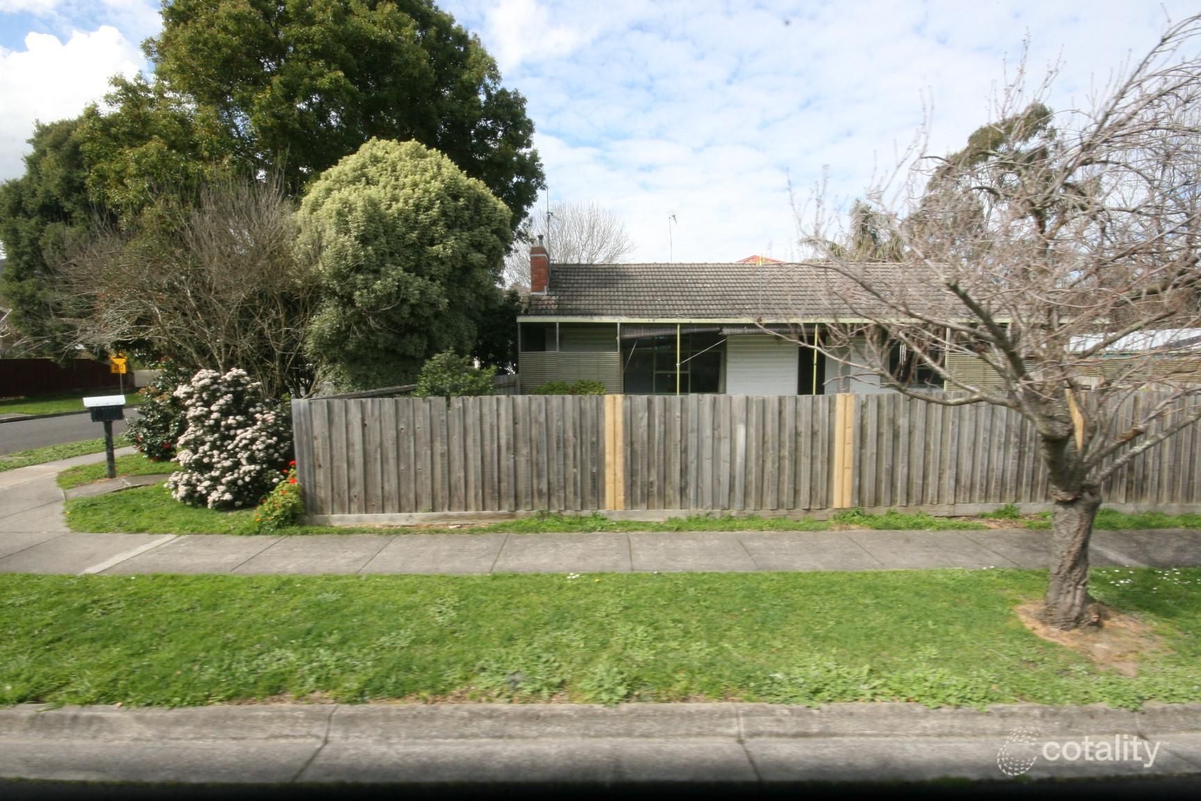 5 Acacia Rd, Upper Ferntree Gully, VIC 3156