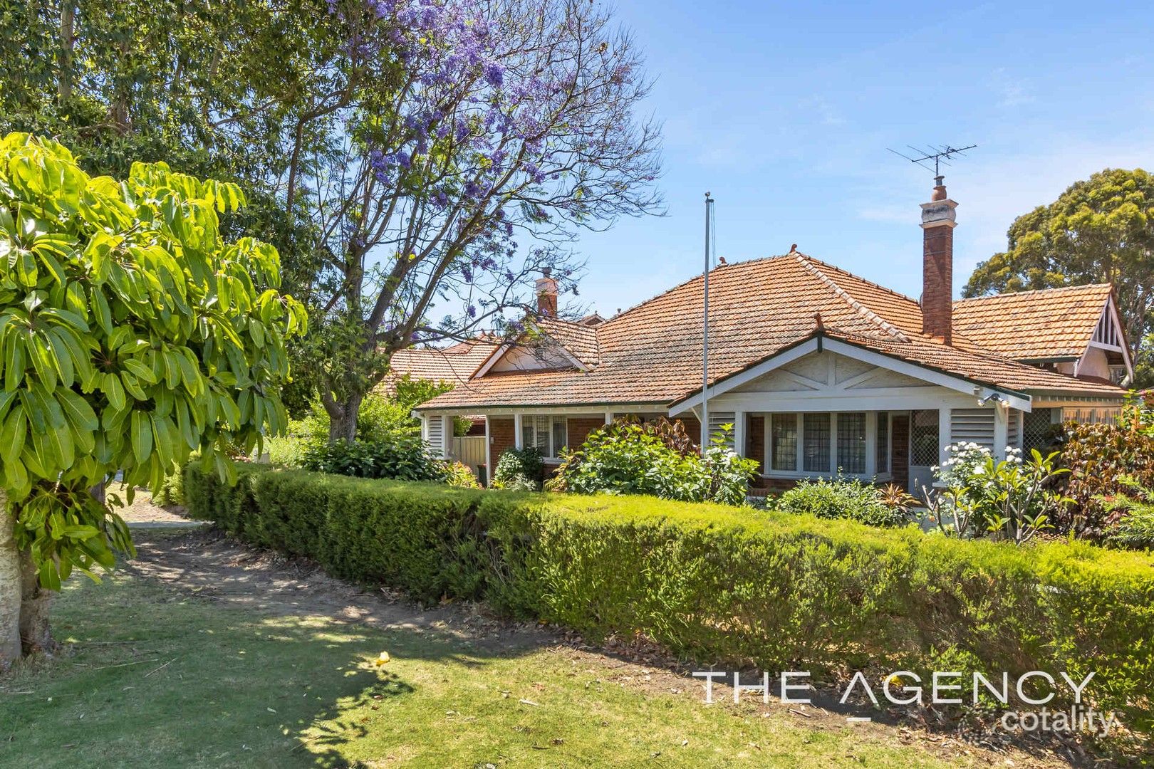 76 Rookwood St, Menora, WA 6050