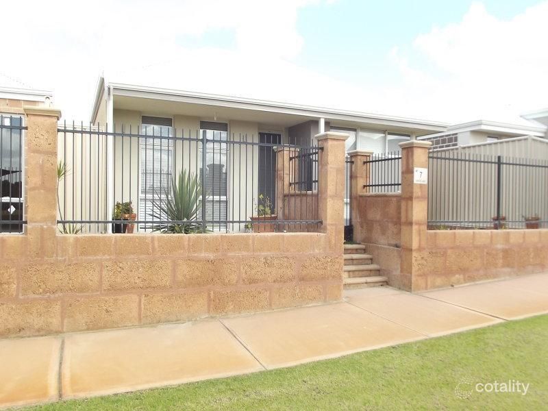 7 Sabro Lane, Caversham, WA 6055