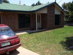 19 Dale St, Crows Nest, QLD 4355